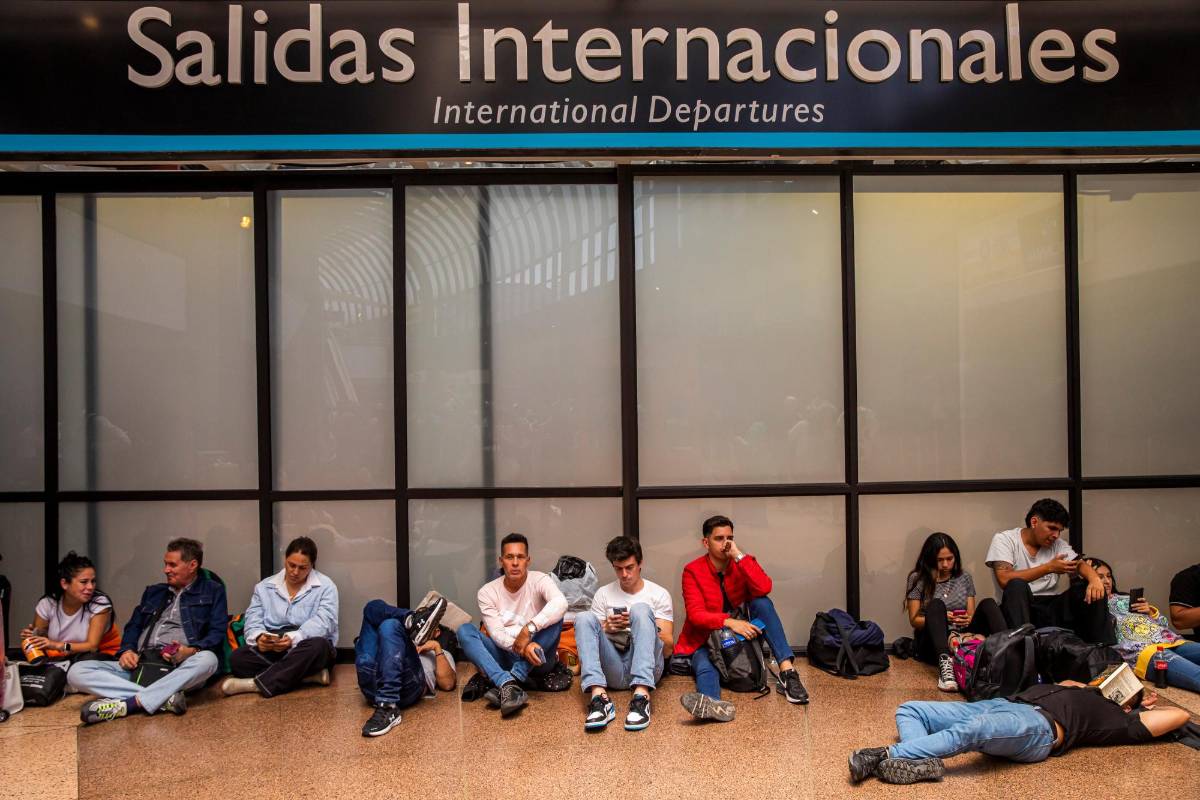 Durante la mañana de este martes, el último reporte de la concesión daba cuenta de 29 vuelos de salida cancelados, 20 nacionales y 9 internacionales. Foto: Carlos Velásquez