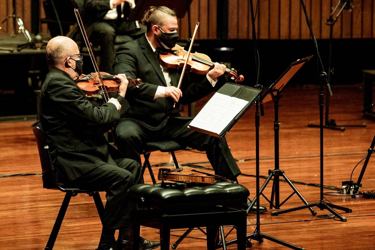 La orquesta se presentó en la noche del sábado con un aforo reducido de público. Foto: Jaime Pérez