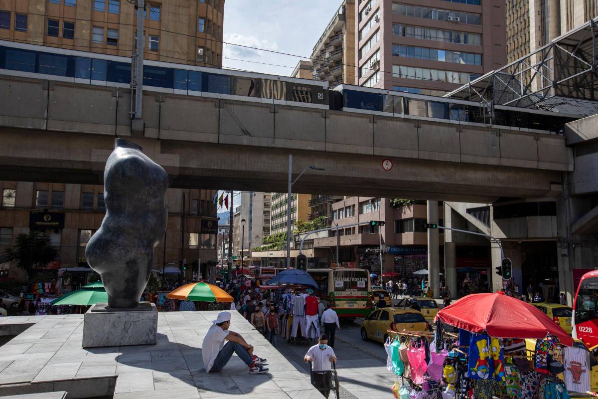 La escultura del maestro Fernando Botero ha sido testigo del cambio y la transformación de la ciudad. Foto: Edwin Bustamante.