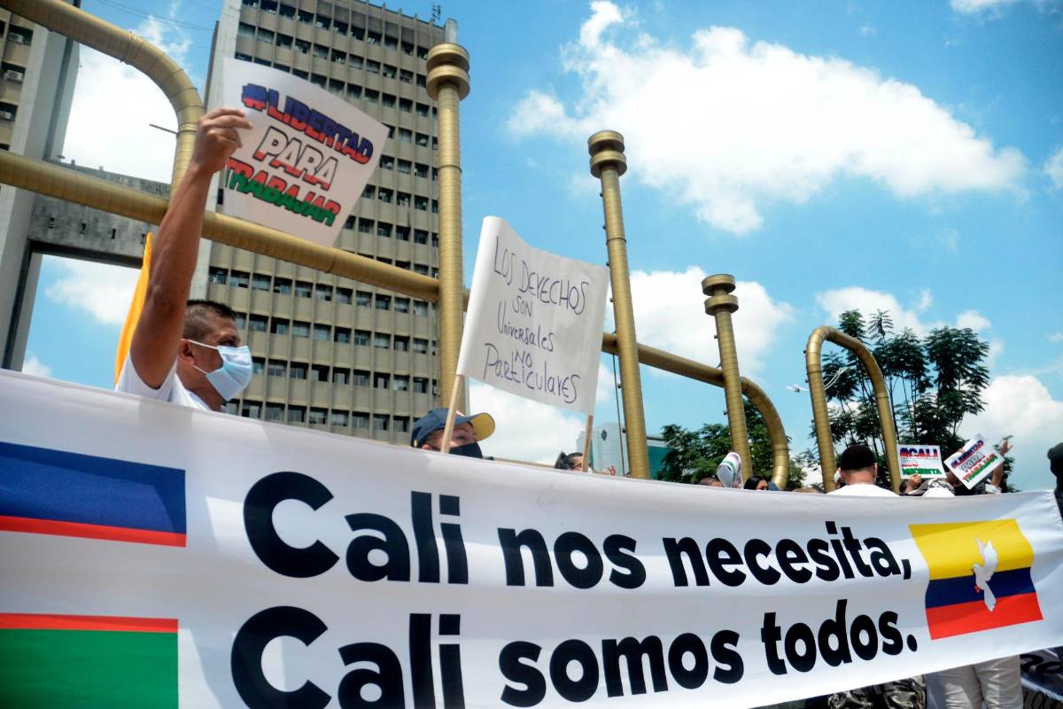 La marcha se cumplió de forma pacífica sin bloqueo de vías. Foto José luís Guzmán, El País de Cali. Foto José Luis Guzmán, El País de Cali 