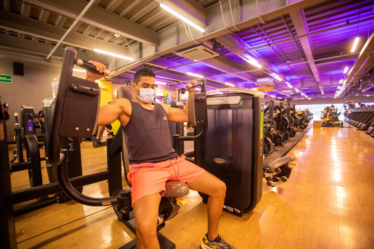 Los gimnasios clásicos concentran una oferta completa. FOTO: Carlos Velázquez 