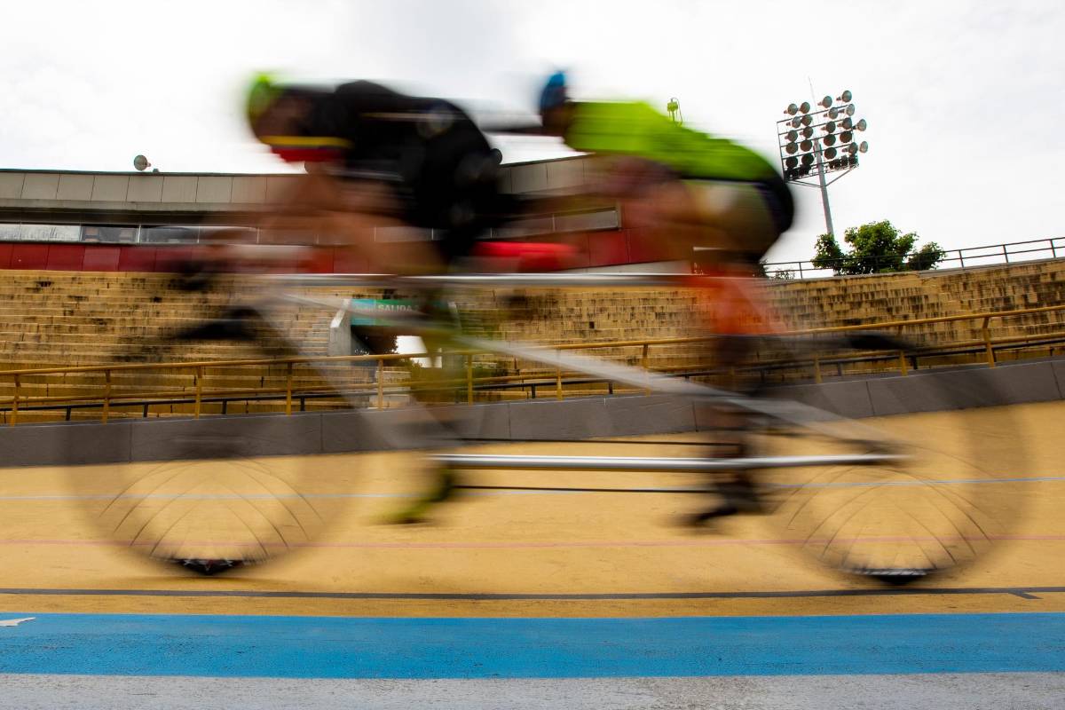 Los movimientos en el ciclismo dan una sensación de velocidad. FOTO: Jaime Pérez