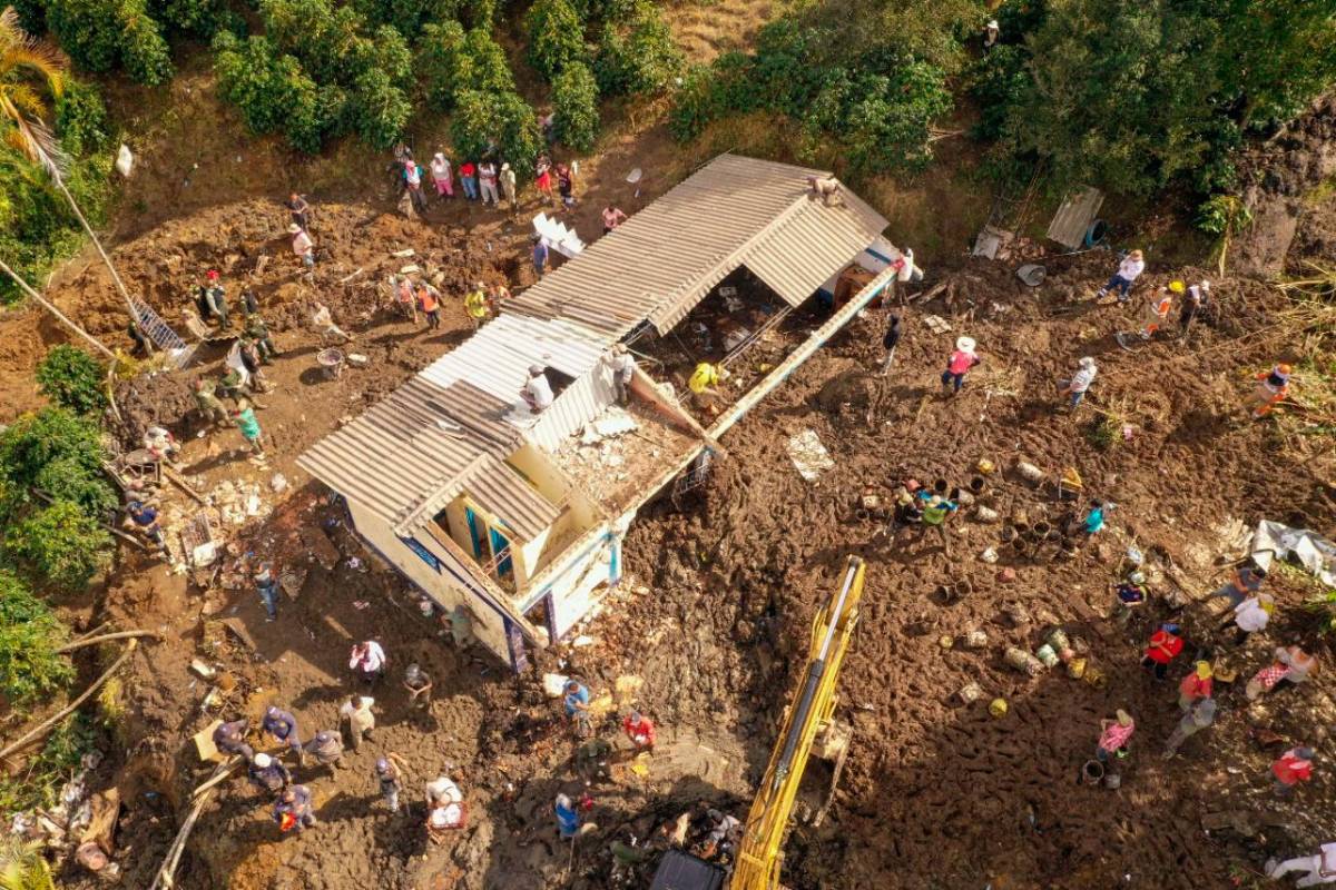 Las autoridades dieron por terminado las labores de búsqueda. Foto Manuel Saldarriaga