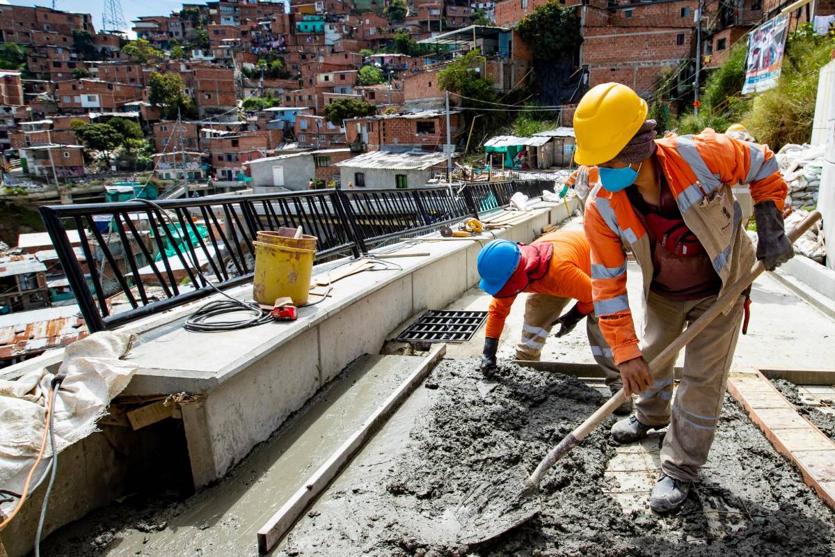 Para los empresarios aún falta apostarle a medidas adicionales para impulsar la economía como la compra de productos nacionales. Foto : Jaime Pérez