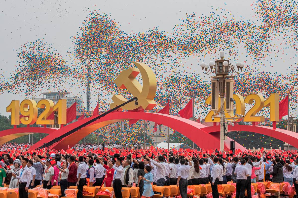 Los actos centrales de la celebración se dieron en la representativa plaza de Tiananmen o o plaza de la Puerta de la Paz Celestial, en Pekín, que representa un emblema para el sistema de gobierno del país. Foto EFE