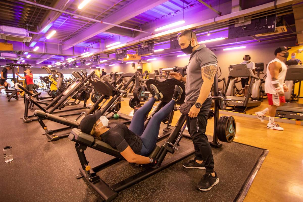 Los gimnasios en Colombia tuvieron una para de 5 meses . FOTO: Carlos Velázquez