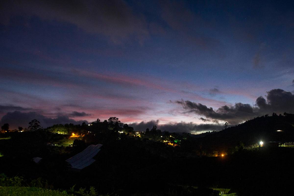 Con la astrofotografía se logran cielos imponentes y colores espectaculares del firmamento, a veces se siente querer tocar las estrellas. FOTOS: Julio César Herrera