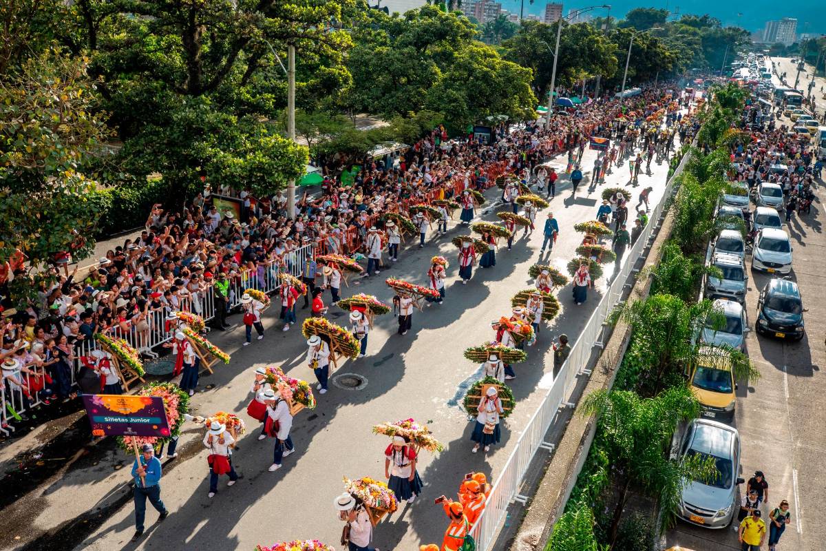 El ganador absoluto del Desfile de Silleteros fue Henry de Jesús Londoño Patiño, de la vereda Barro Blanco, de la categoría Monumental. Foto: CAMILO SUÁREZ ECHEVERRY.