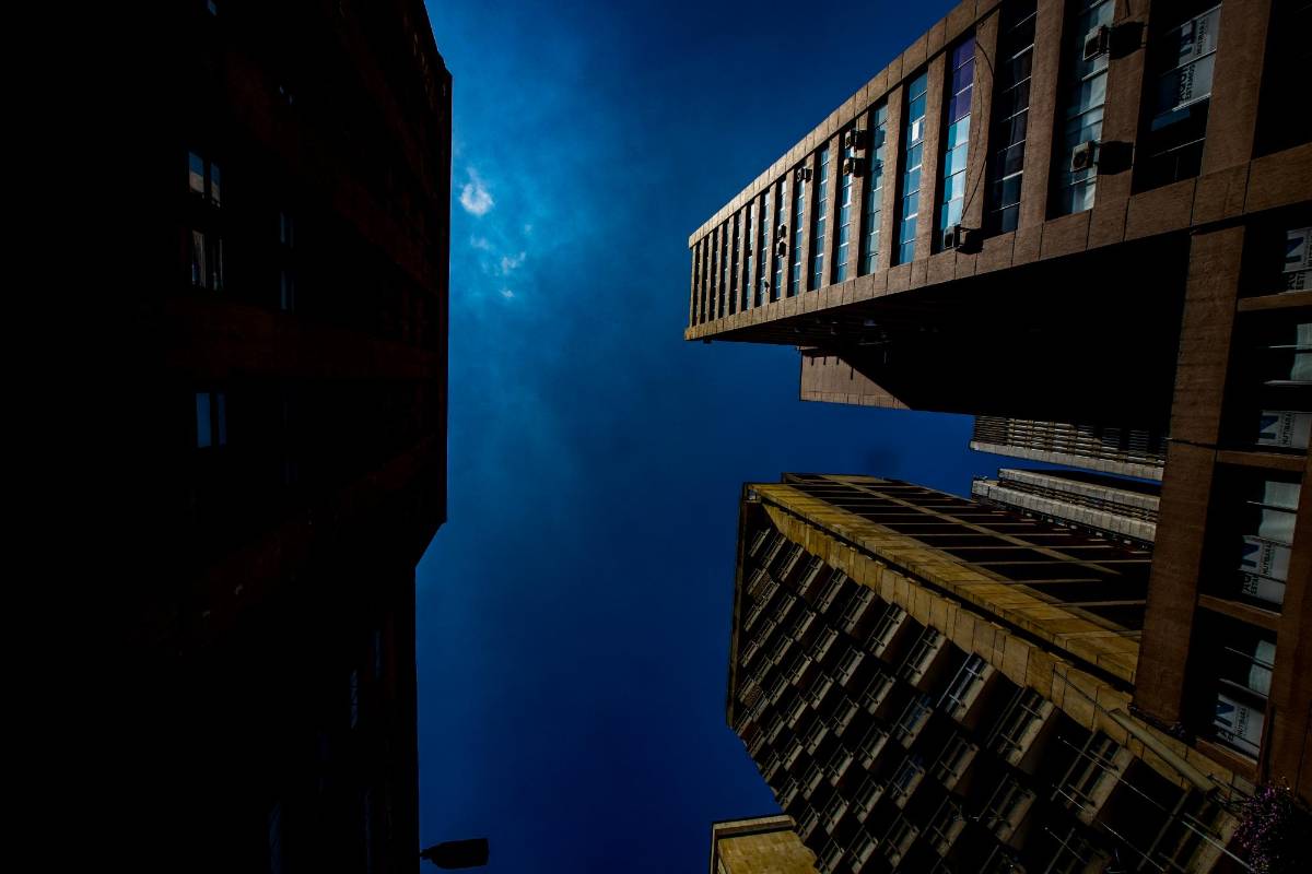 Edificio del Banco Ganadero este queda en la calle de los bancos en el centro de Medellín. FOTO. Jaime Pérez