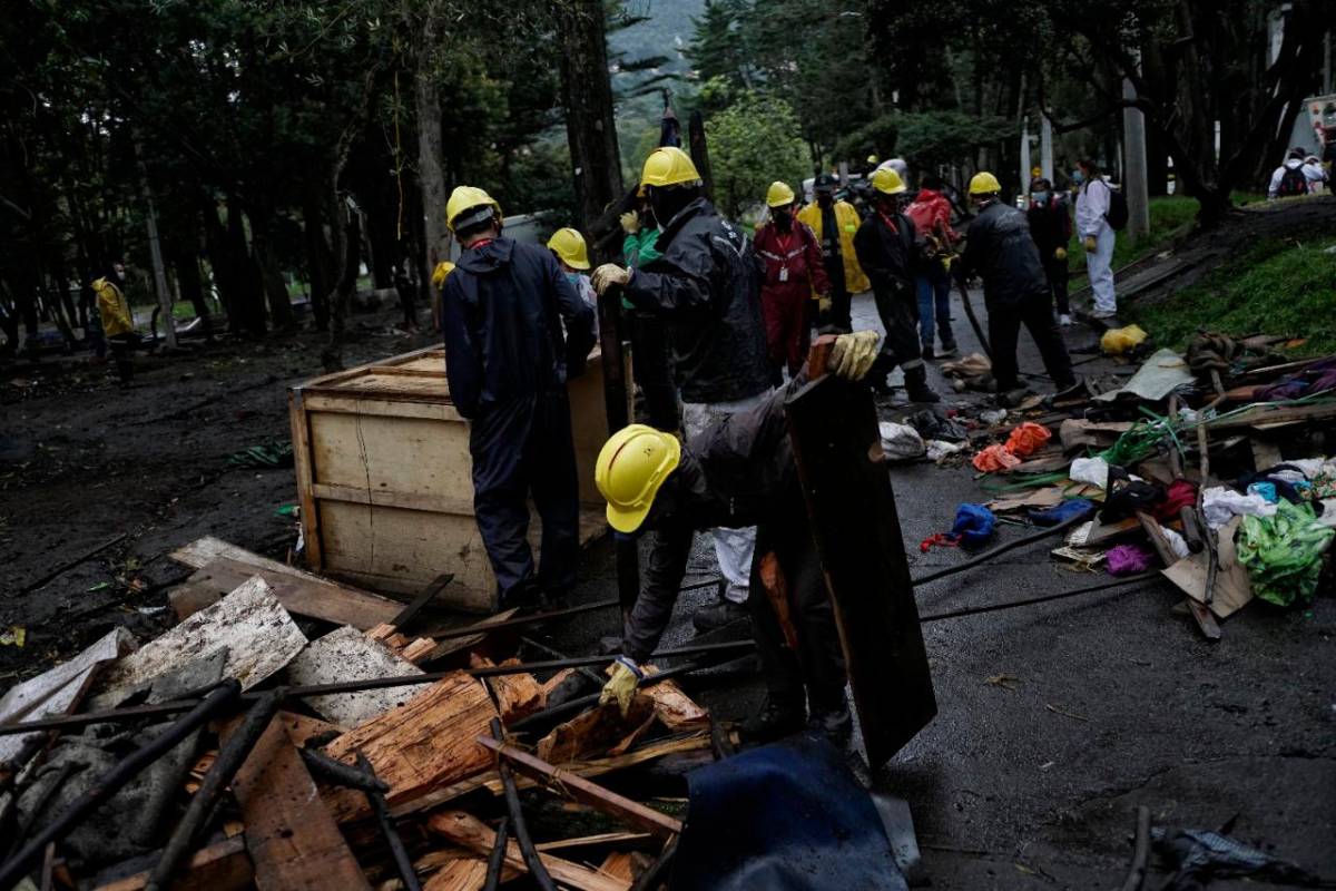 Hasta el momento se han recogido unas 50 toneladas de desechos. FOTO: COLPRENSA