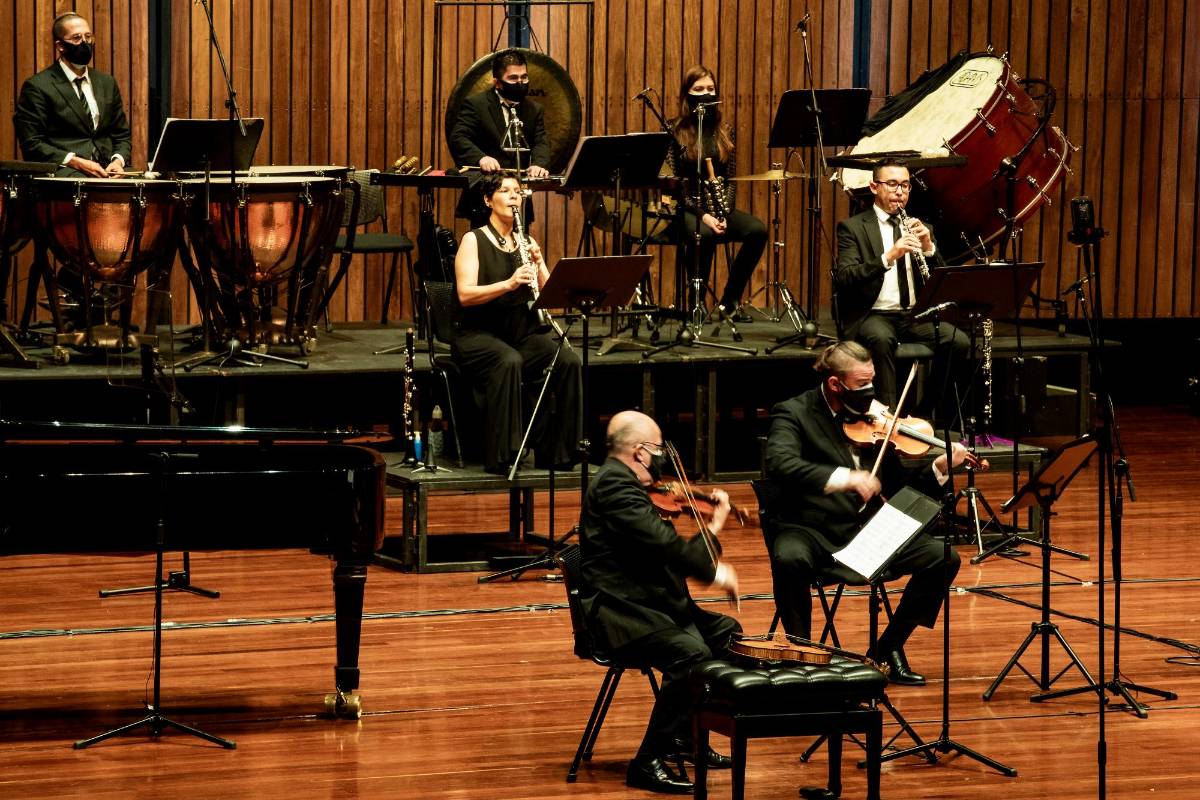 La orquesta se presentó en la noche del sábado con un aforo reducido de público. Foto: Jaime Pérez