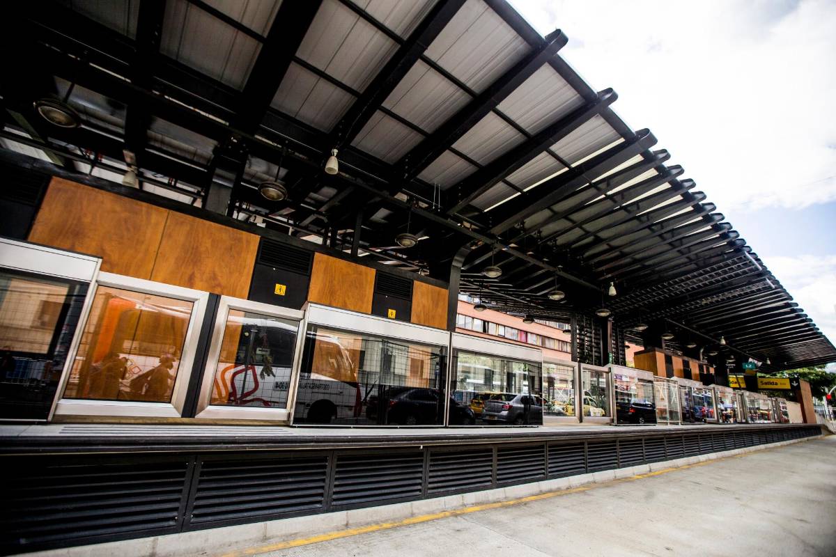 Con 4,1 kilómetros de extensión tiene la troncal del Metroplús en la Avenida Oriental, esta recortara tiempo de congestión, con sus carriles exclusivos a sus usuarios. FOTOS JULIO CÉSAR HERRERA
