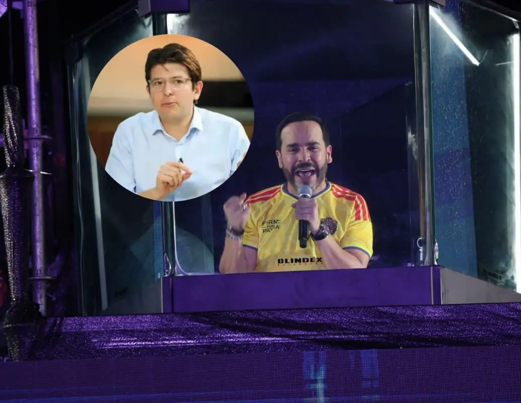 Abelardo De la Espriella dedicó su triunfo en la segunda vuelta presidencial a Miguel Uribe Turbay, a quien calificó como un símbolo de la defensa de la democracia y la libertad en Colombia. FOTO: Colprensa, Camilo Suárez. 