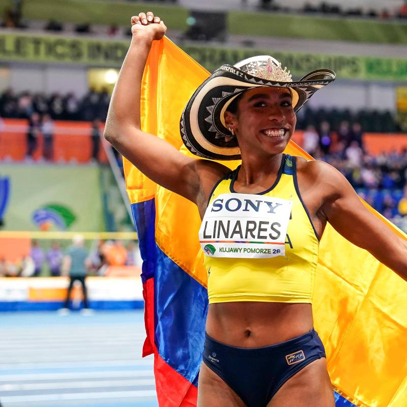 Natalia Linares y su alegría por lograr medalla en el Mundial de Polonia. FOTO: GETTY
