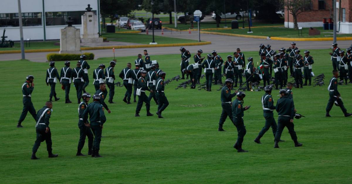 What are the variants of AH3N2 virus?Flu leads to quarantine of Bogota military academy students