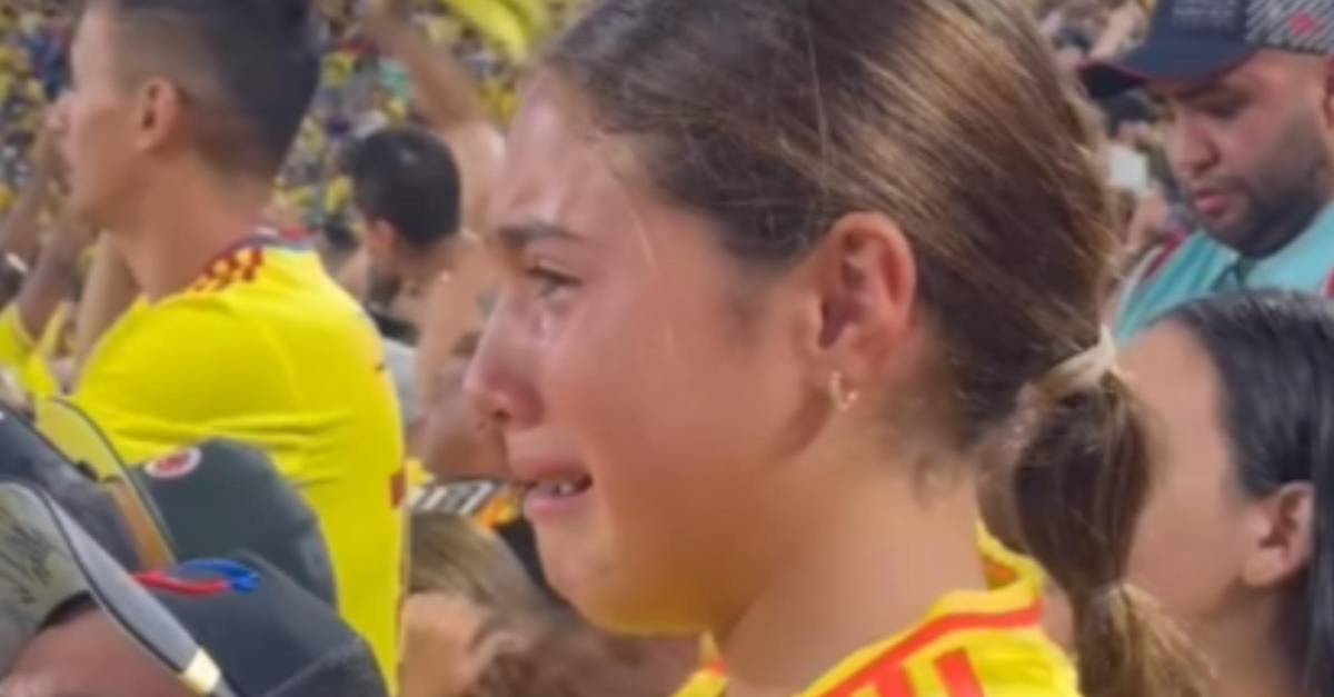 Lágrimas de emoción: así celebró Salomé, hija de James Rodríguez, el  triunfo de Colombia