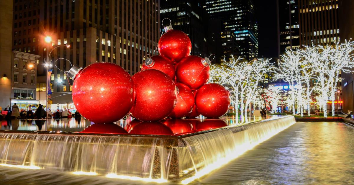 Cities in the United States with uncertain plans for Christmas