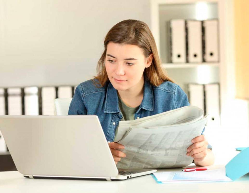 Cada vez más empresas priorizan habilidades prácticas y formación técnica en sus procesos de selección. FOTO: GETTY