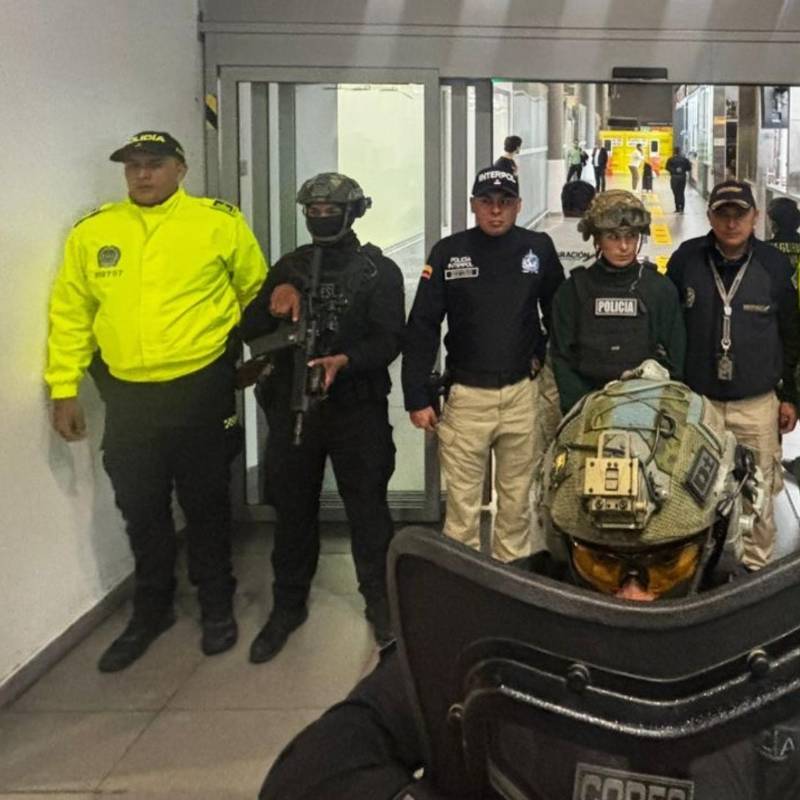 El presidente de Colombia, Gustavo Petro, aseguró que las estructuras policiales de su país y de México detuvieron a Ángel Esteban Aguilar, alias Lobo Menor. FOTO: GUSTAVO PETRO