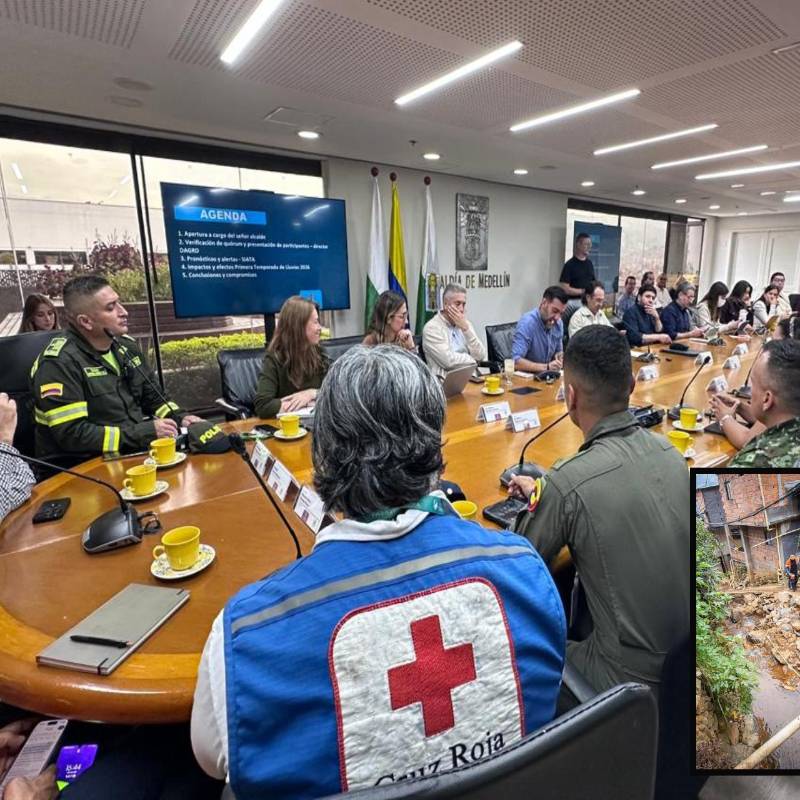 Adelante, una de las zonas vulnerables de la ciudad. Atrás. Consejo de Gestión del Riesgo de Medellín. FOTO: Cortesía