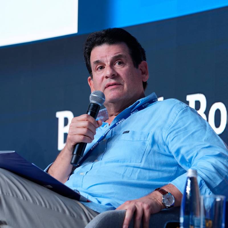 Luis Carlos Sarmiento Gutiérrez, presidente de la junta directiva de Grupo Aval, cuestionó el discurso agresivo del Gobierno Petro. FOTO Manuel Forero, Asobancaria