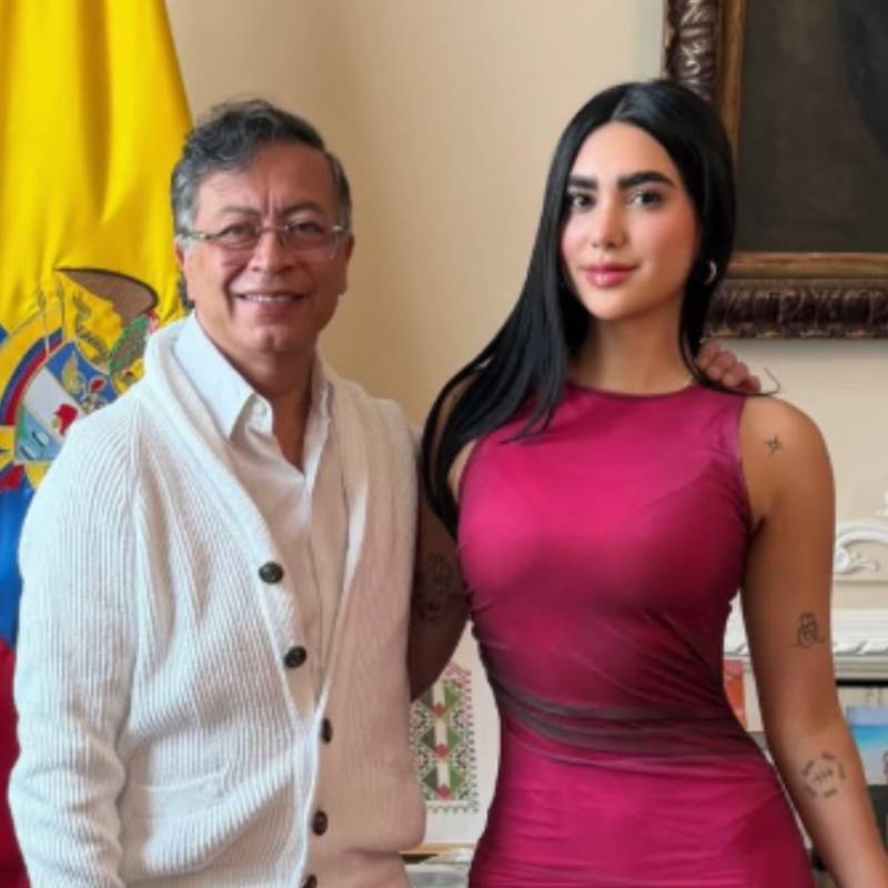 Gabriela Muñoz junto al presidente Gustavo Petro en la Casa de Nariño. Foto: Redes sociales.