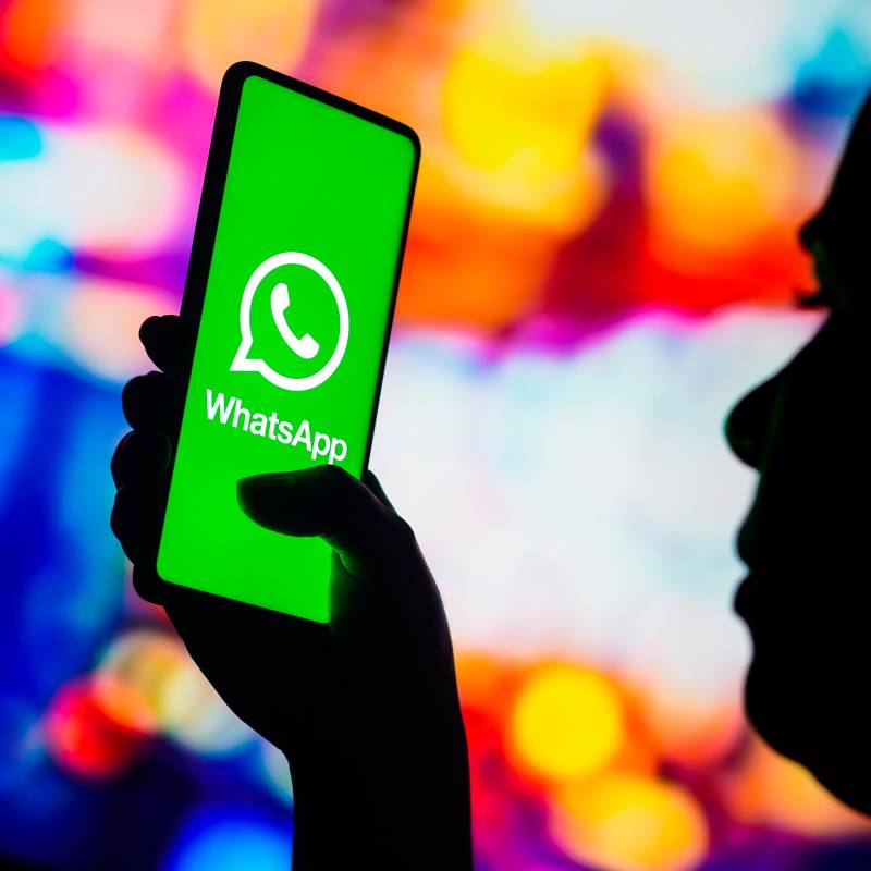 El acceso directo a la cámara de WhatsApp es una función poco conocida para capturar y enviar imágenes de manera rápida. FOTO: Depositphotos
