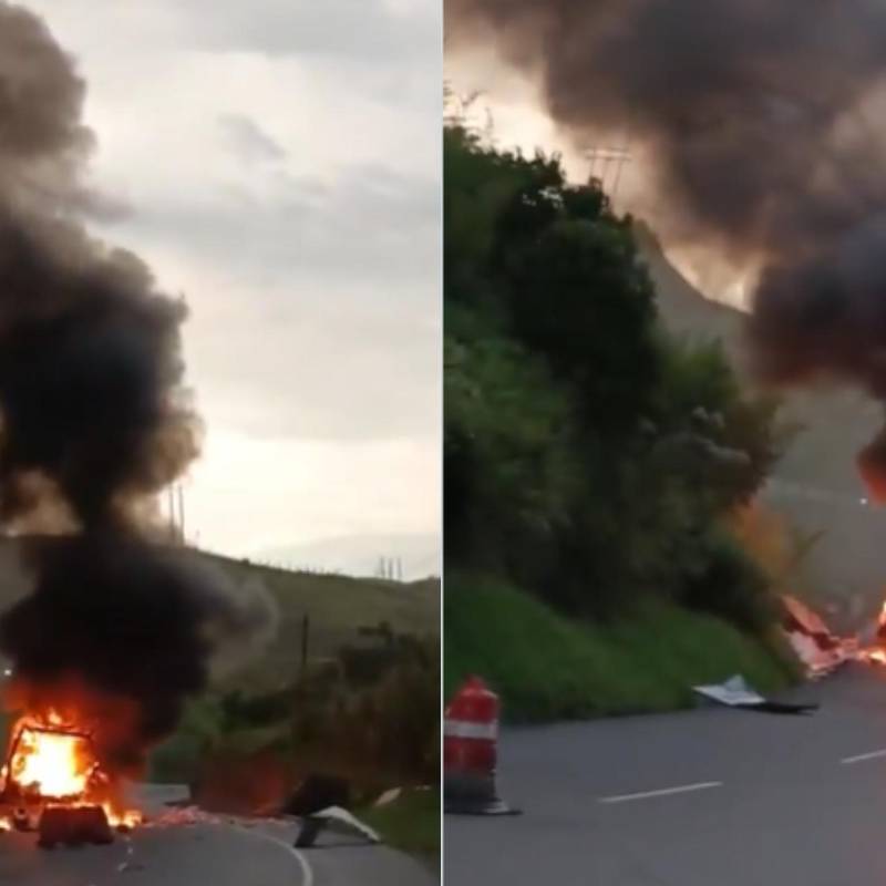 La explosión habría frenado el flujo de pasos en la vía. Foto: captura de video.