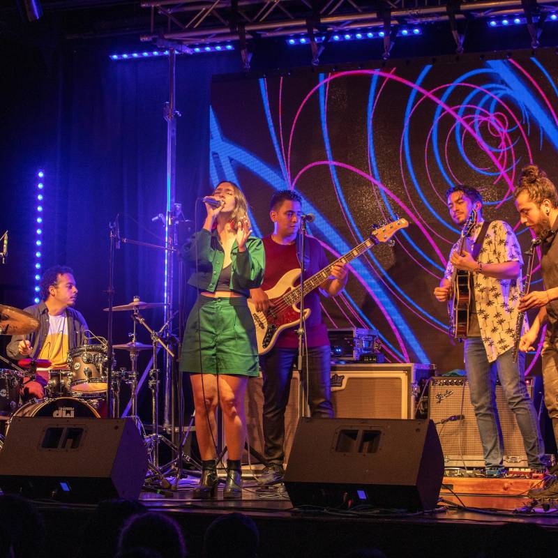 La edición número 30 del Festival Internacional Medellín de Jazz & Músicas del Mundo busca mantener un espacio para la circulación de artistas locales junto a invitados nacionales e internacionales, consolidando una programación dedicada al jazz y a otros géneros afines. Foto EL COLOMBIANO