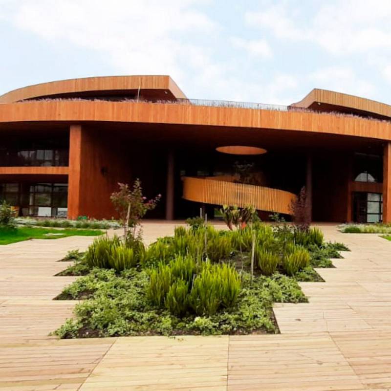 Edificio El Roble, una de las estructuras emblemáticas del colegio Marymount Bogotá. FOTO: Cortesía Marymount Bogotá