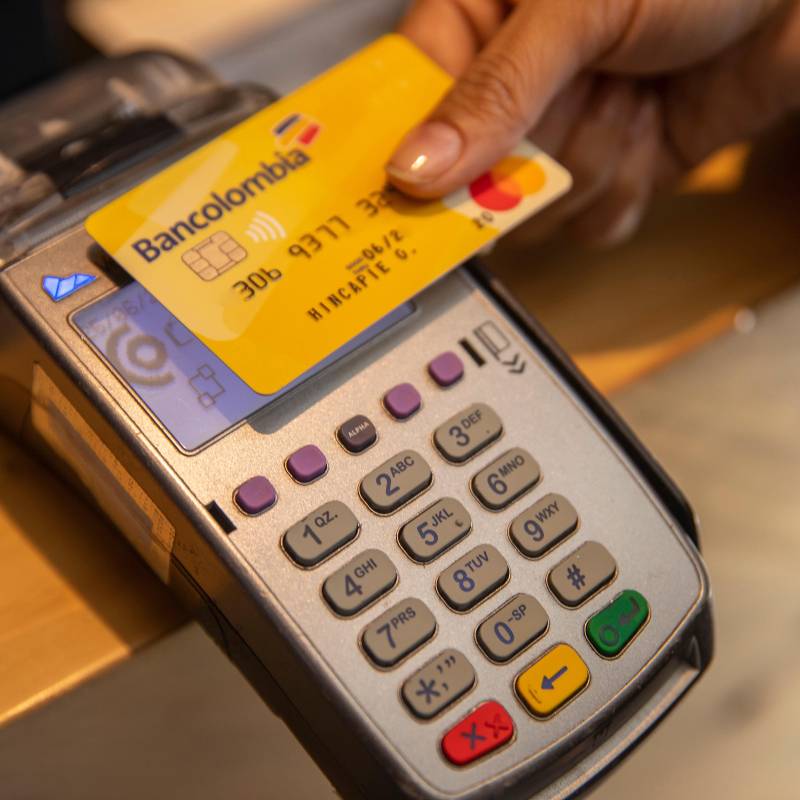 La tasa de usura para el octavo mes del año quedó en 29,66%, según la Superfinanciera. FOTO EL COLOMBIANO
