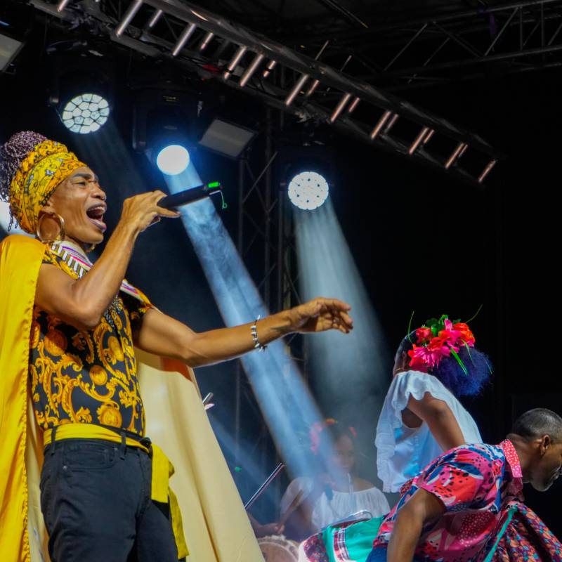 Desde hace tres años, Vibra Urabá reune en Apartadó a diferentes artistas del país, el departamento y la subregión de Urabá. En la programación hay música, charlas, baile y artesanías. FOTO Cortesía Comfama