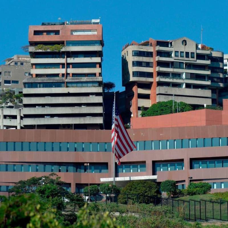 Histórico: reabren la embajada de EE. UU. en Venezuela tras siete años de ruptura diplomática