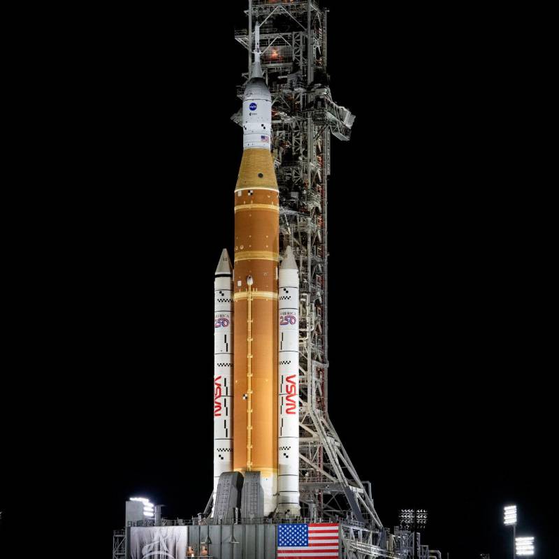 La Nasa adelantó desde el 31 de enero simulacros en “condiciones reales” con el cohete SLS de la misión lunar Artemis II, que finalmente fue aplazada. FOTO: Tomada de X @NASA