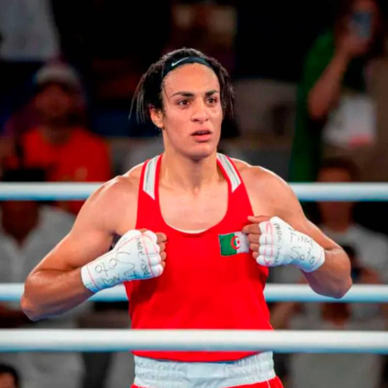 Imane Khelif ganó la medalla de oro en la categoría -66 kg del boxeo en los Juegos Olímpicos de París 2024. FOTO: Getty