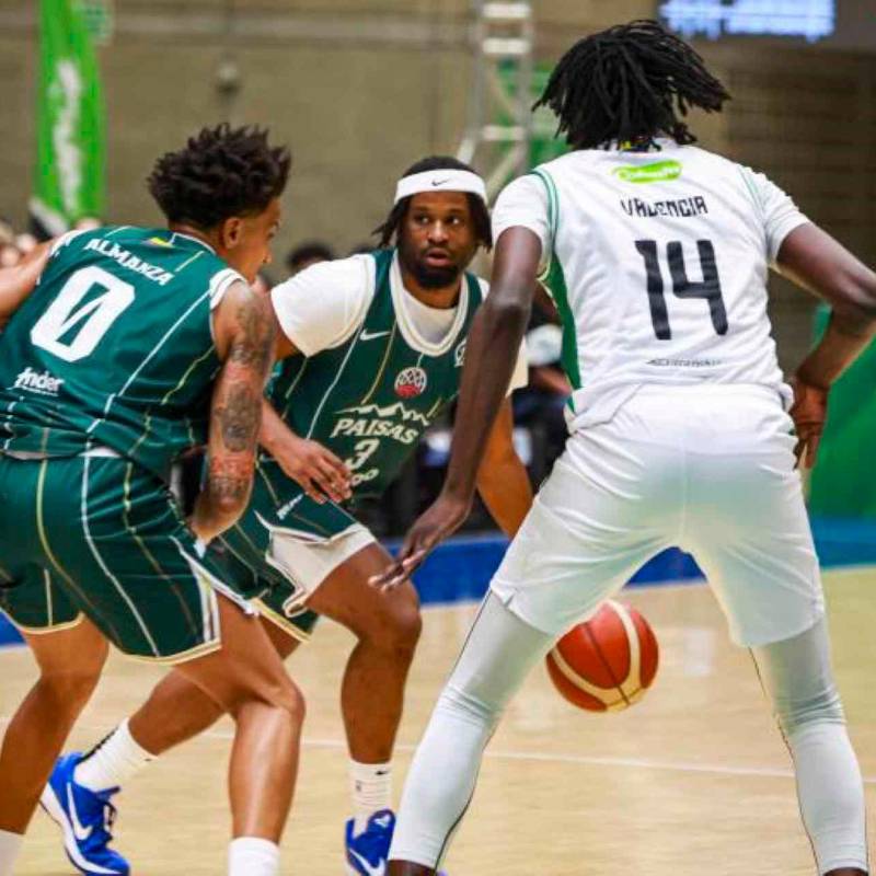 El norteamericano Michael Miles fue uno de los hombres destacados de Paisas en los duelos disputados en Villavicencio. FOTO MANUEL SALDARRIAGA 