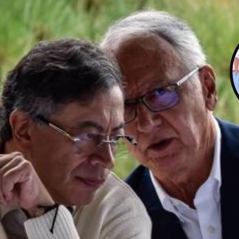 En los últimos meses el Gobierno Petro ha expedido resoluciones para movilizar usuarios entre EPS. FOTO Colprensa