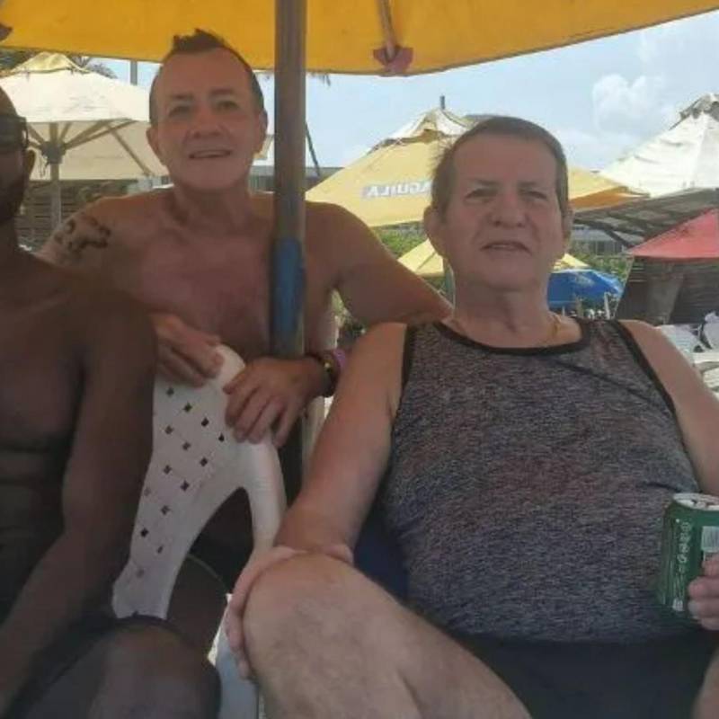 Las víctimas era una pareja conformada por Albert Alfonso, de 62 años, y Paul Longworth, de 71, cuyos cuerpos aparecieron desmembrados en un congelador y en una maleta. FOTO: Redes sociales