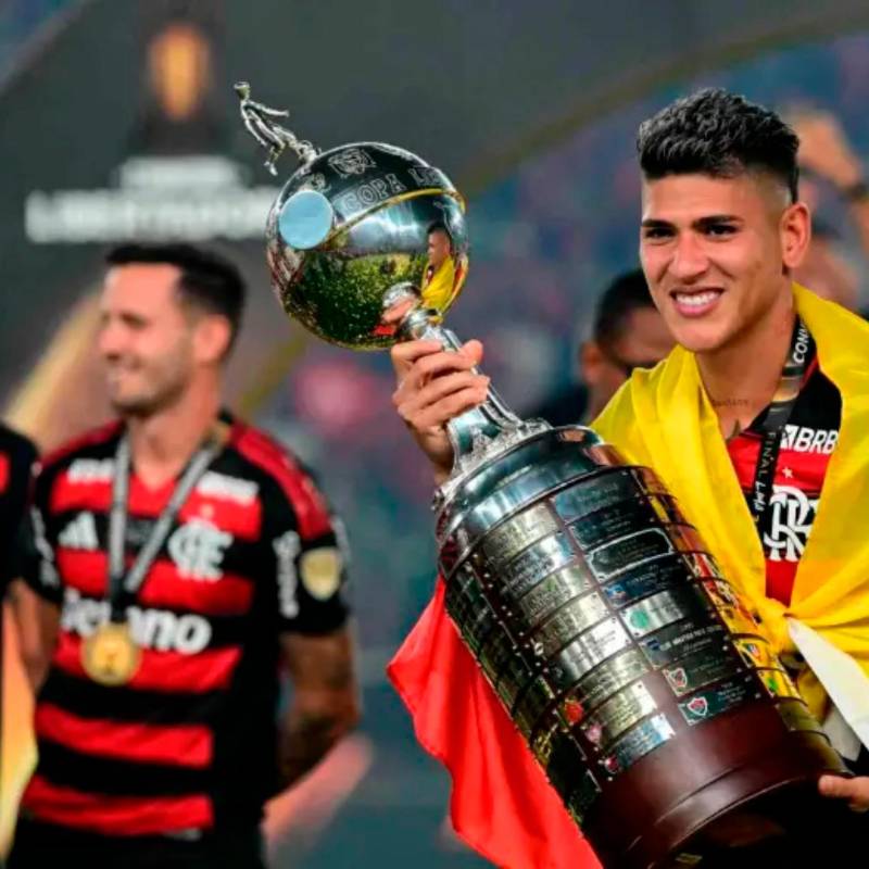 El futbolista colombiano Jorge Carrascal fue protagonista en la consecución del cuarto título de Libertadores de Flamengo en toda su historia. FOTO: AFP