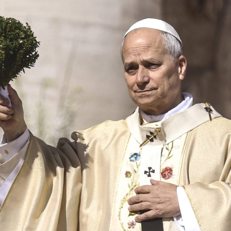 El papa León XIV revocó un decreto que aplicaba desde el 2021 en medio de la pandemia. Foto: Alessandra Benedetti - Corbis/Getty Images