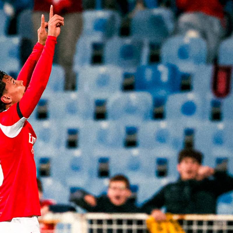 El futbolista colombiano Richard Ríos llegó al Benfica portugués el verano pasado por 25 millones de euros. Es la compra más costosa del club. Foto: tomada del x de @SLBenfica