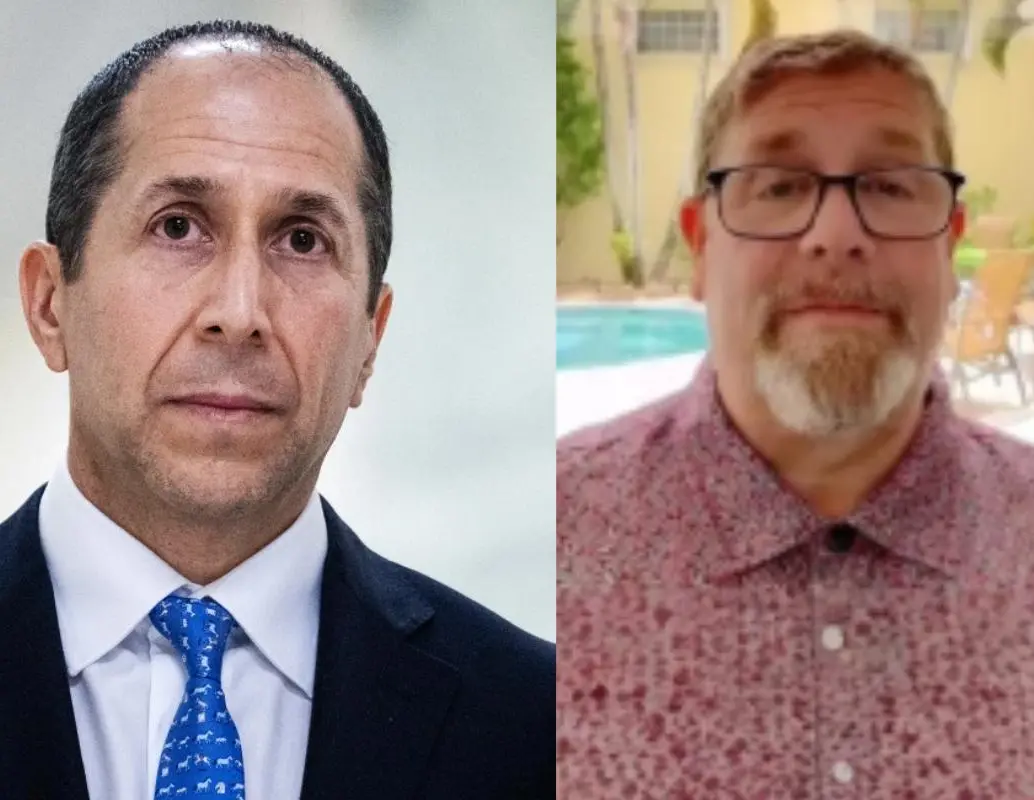 El contador Richard Kahn (izquierda) y su abogado Darren Indyke (derecha) son los custodios del patrimonio del empresario Jeffrey Epstein tras su muerte en 2019. FOTO: Getty Images/redes sociales.