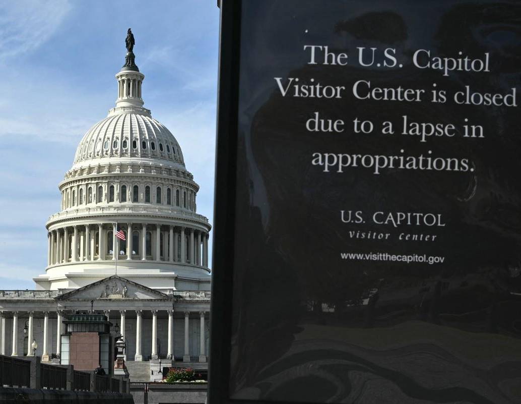 El cierre del gobierno de EE. UU. se convirtió en el más largo jamás registrado el 5 de noviembre de 2025, superando el récord de 35 días establecido durante el primer mandato de Donald Trump. FOTO: AFP