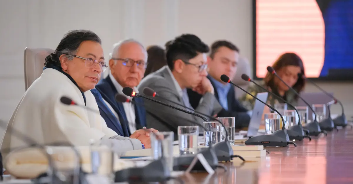 Las 5 imprecisiones de Petro en su alocución sobre el sector salud