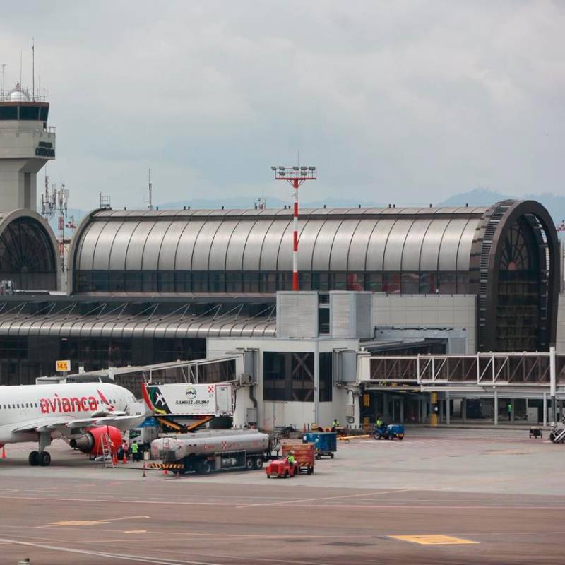 La terminal del José María Córdova fue diseñada para máximo 11 millones de pasajeros al año. FOTO Manuel Saldarriaga