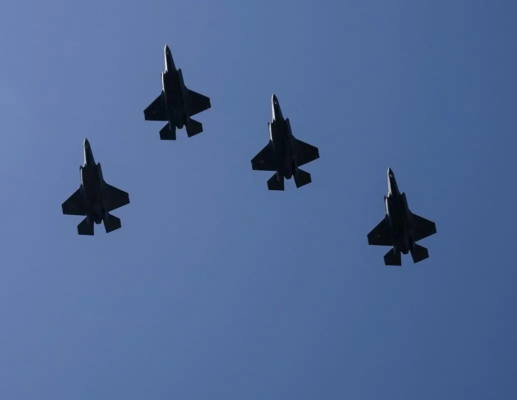 Estados Unidos anunció el envío de 10 aeronaves combate F-35 a Puerto Rico como parte de su ofensiva contra el narcotráfico, en medio de la creciente tensión con Venezuela. Foto: AFP. 