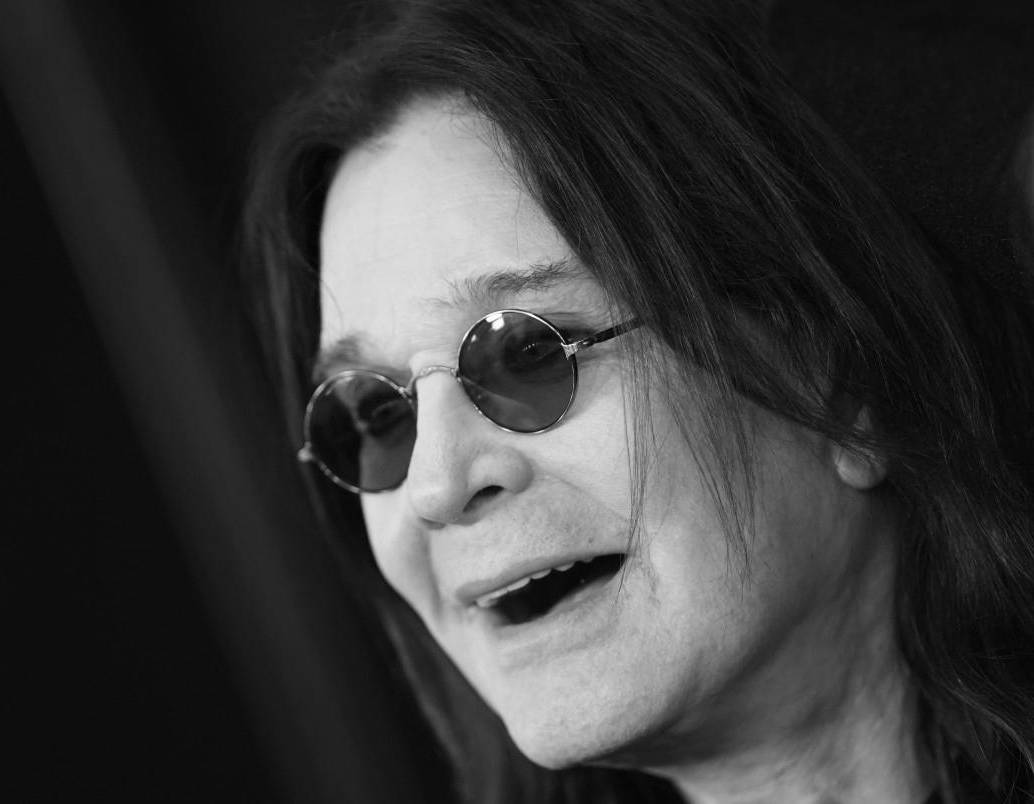 Ozzy Osbourne, ícono del heavy metal y voz inconfundible de Black Sabbath, murió a los 76 años rodeado de su familia. FOTO AFP