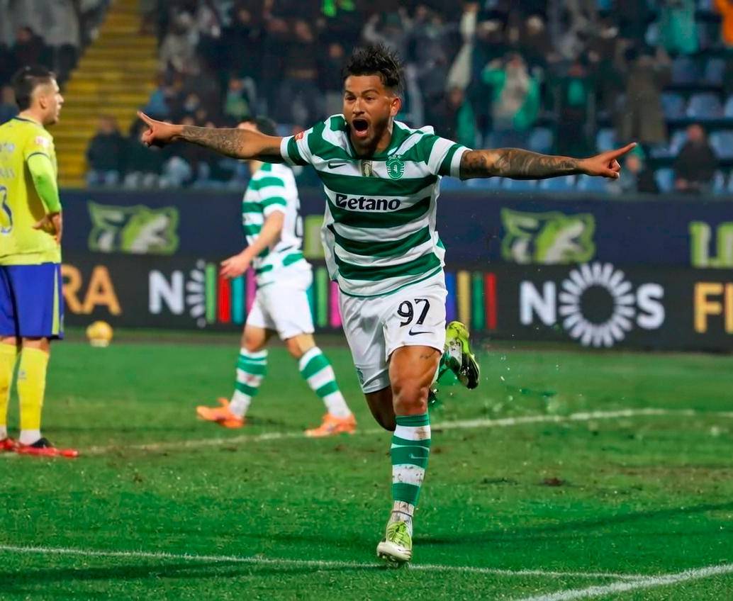 Luis Suárez acumuló un nuevo festejo con el Sporting. FOTO @SportingCP