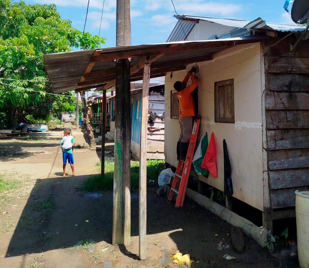 Esta comunidad llevaba más de medio siglo de existencia sin contar con energía para resolver sus necesidades cotidianas. FOTO: GOBERNACIÓN DE ANTIOQUIA
