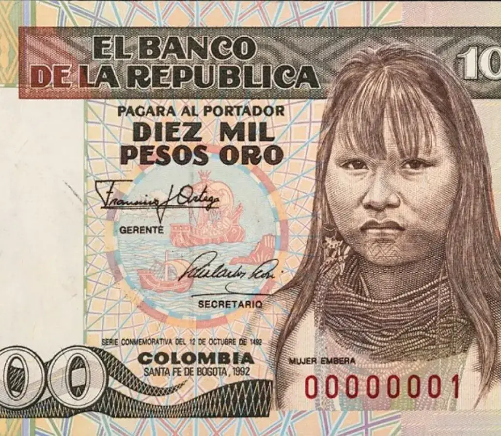 <span class="mln_uppercase_mln">La</span><b><span class="mln_uppercase_mln"> mujer identificada como Adriana Martínez reclama que su rostro apareció sin su consentimiento en un billete de 10.000, el cual estuvo en circulación en la década de los 90. FOTO: BANCO DE LA REPÚBLICA</span></b>